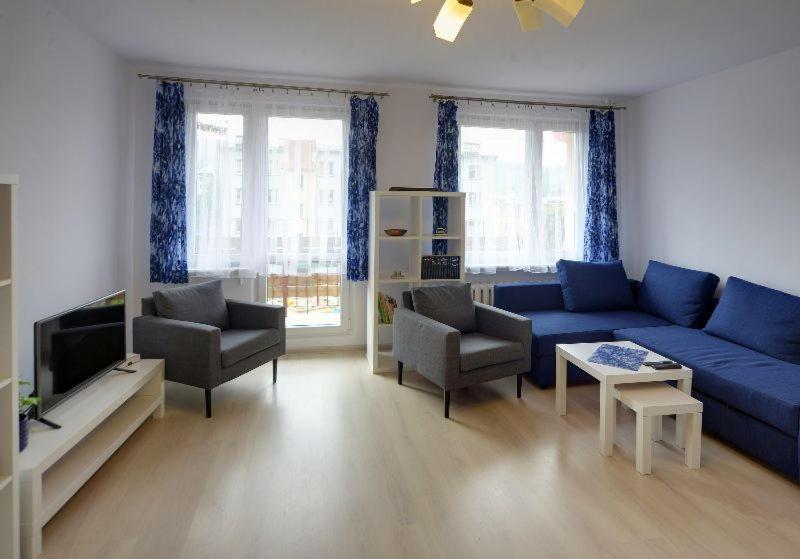 Trevilles Apartamenty - Granatowy 스클라르스카포렘바 외부 사진